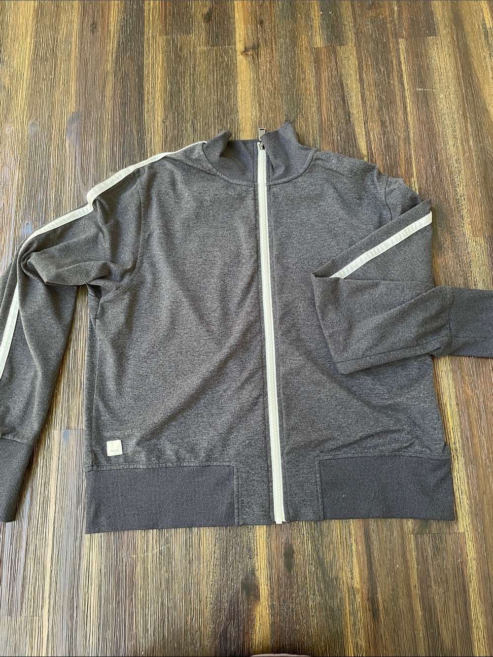 Vuori Eclipse Track Jacket Heather Gray Zip UP Sz M EUC